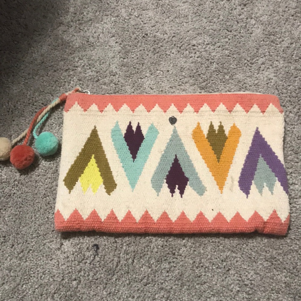 Beach clutch/ wristlet